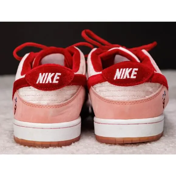 Nike SB Dunk Low Strangelove Pink Red Sneakers Mens 8.5 Womens 10 CT2552-800 - Picture 5 of 16